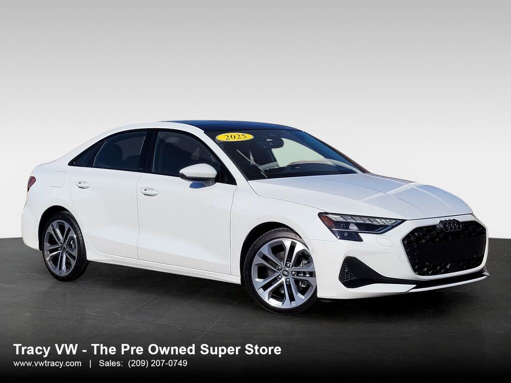 2025 Audi A3 quattro Premium Plus 40 TFSI