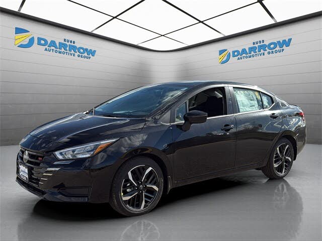 2025 Nissan Versa SR FWD