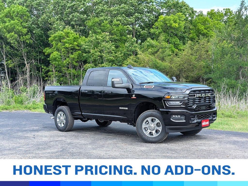 2025 RAM 2500 Big Horn Crew Cab 4WD