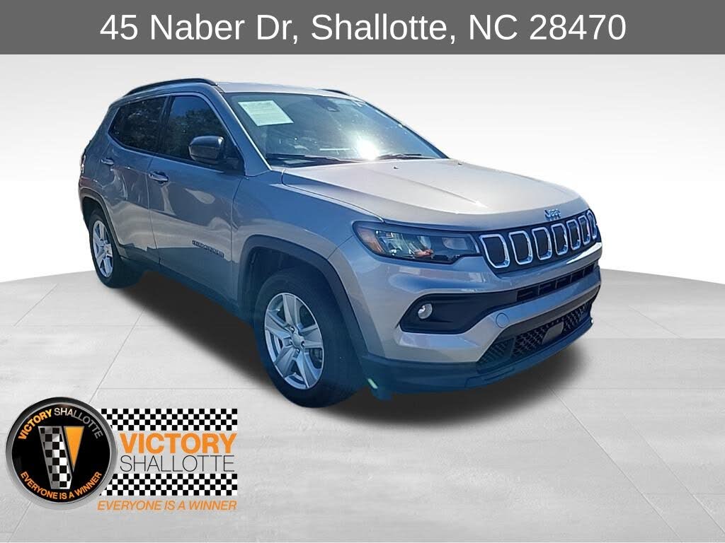 2022 Jeep Compass Latitude FWD
