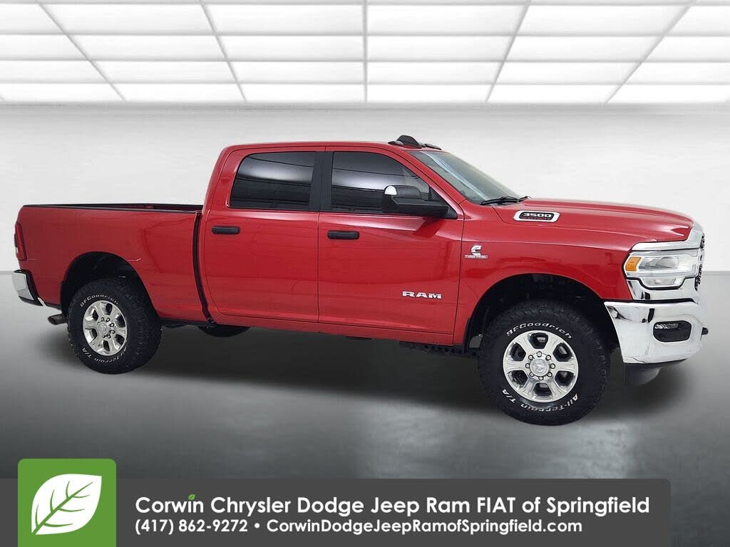 2022 RAM 3500 Big Horn Crew Cab 4WD