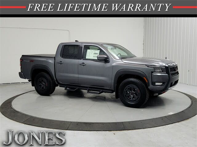 2026 Nissan Frontier PRO-4X Crew Cab 4WD