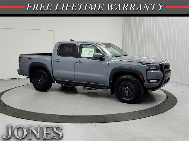 2026 Nissan Frontier PRO-4X Crew Cab 4WD