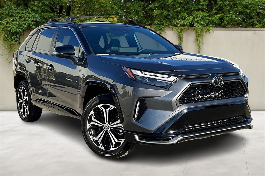 2025 Toyota RAV4 Plug-in Hybrid XSE AWD