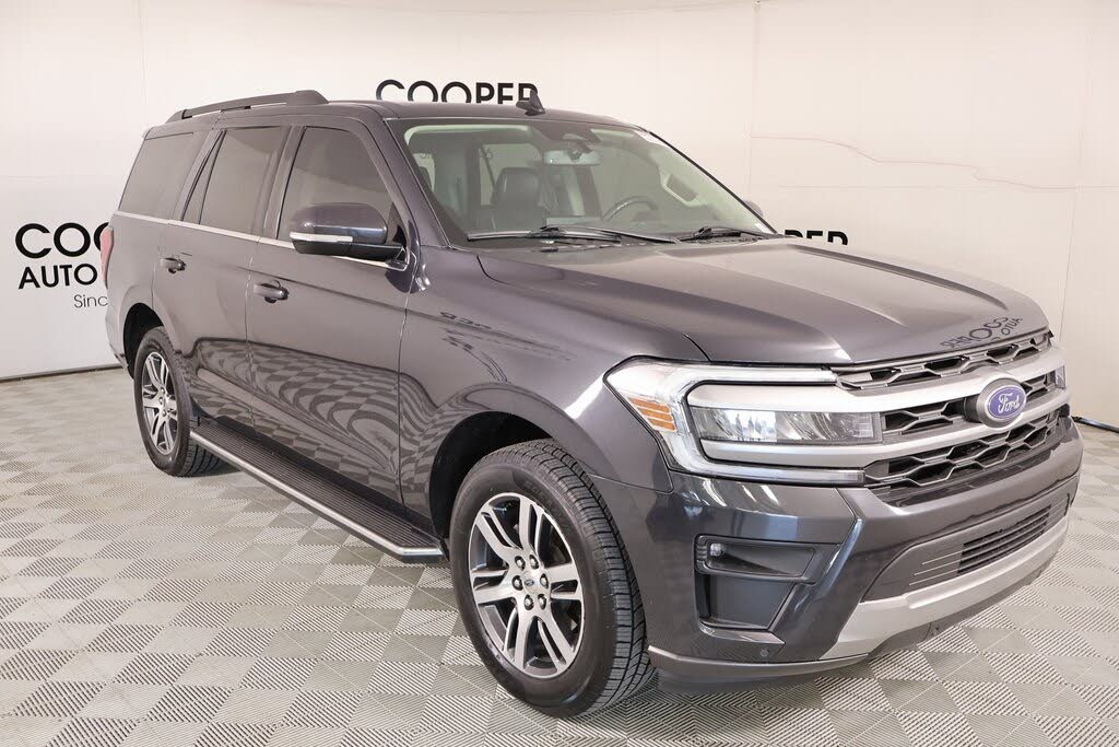 2022 Ford Expedition XLT RWD