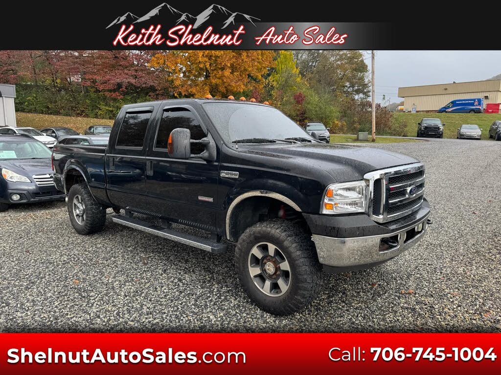 2007 Ford F-250 Super Duty Lariat Crew Cab 4WD