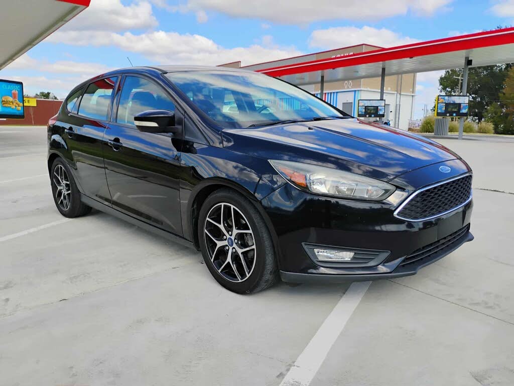 2017 Ford Focus SEL Hatchback