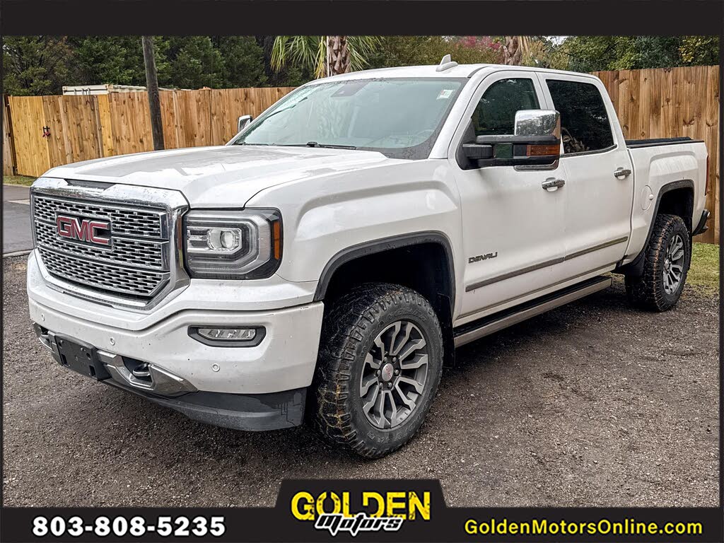 2017 GMC Sierra 1500 Denali Crew Cab 4WD