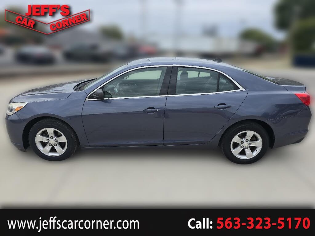 2013 Chevrolet Malibu LS FWD