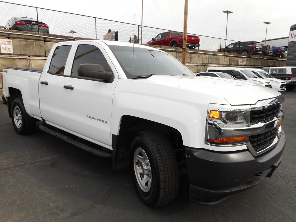 2017 Chevrolet Silverado 1500 LS Double Cab 4WD