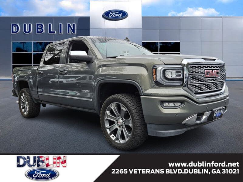 2017 GMC Sierra 1500 Denali Crew Cab 4WD
