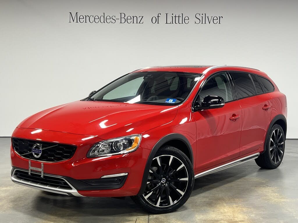 2018 Volvo V60 Cross Country T5 Platinum AWD