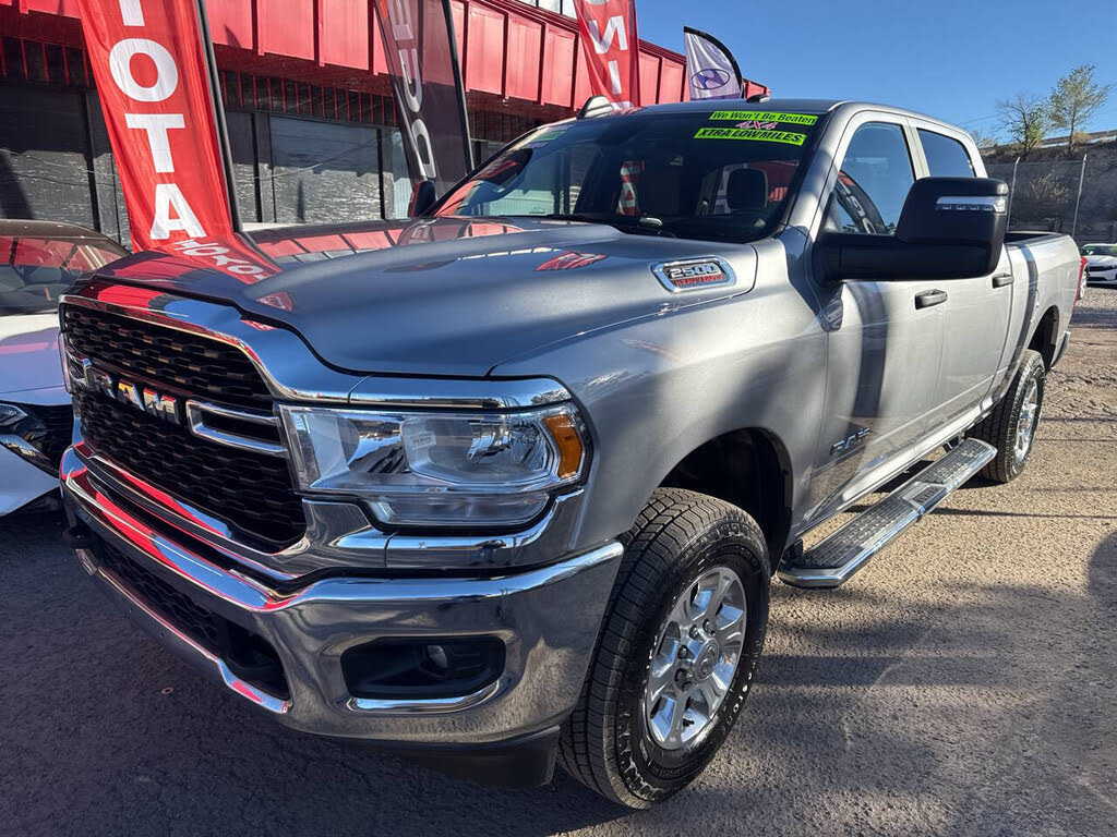 2024 RAM 2500 Big Horn Crew Cab 4WD