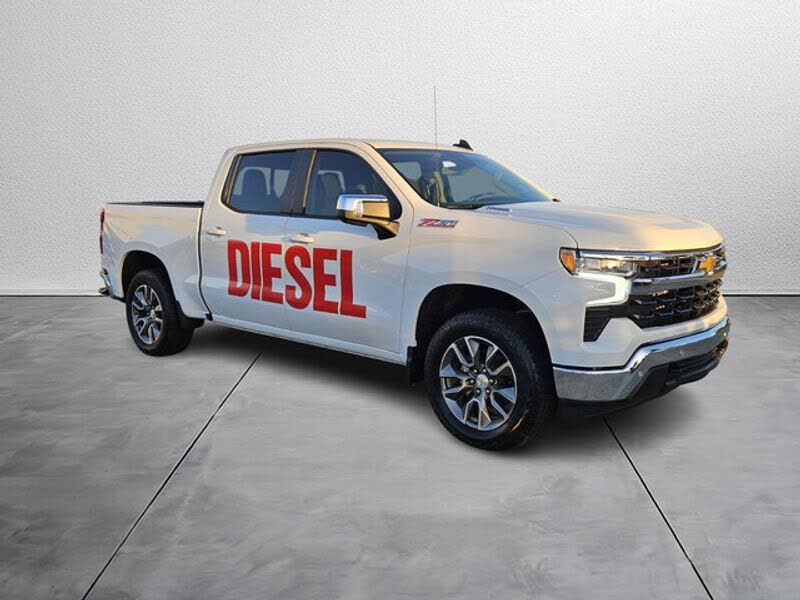 2025 Chevrolet Silverado 1500 LT Crew Cab 4WD