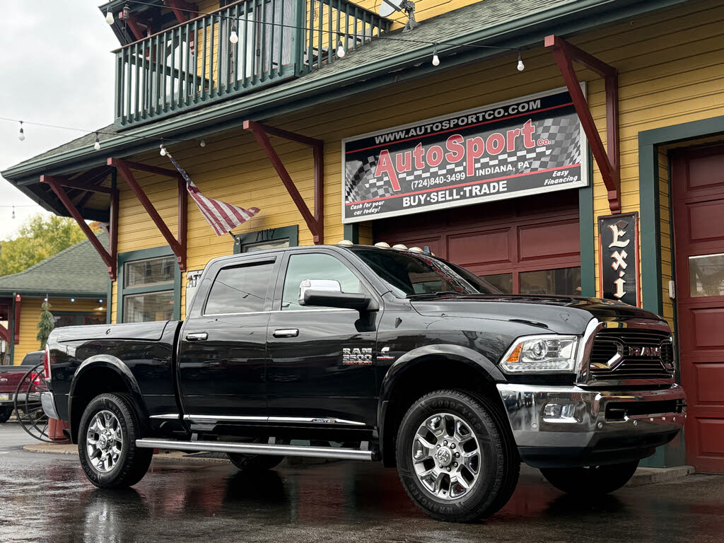 2016 RAM 3500 Laramie Limited Crew Cab 4WD