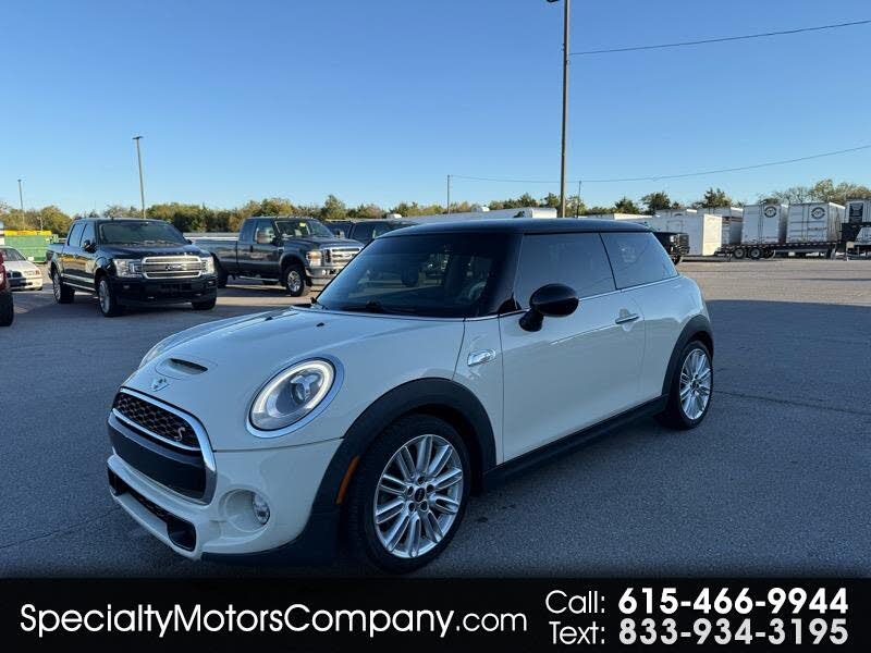 2017 MINI Cooper S 2-Door Hatchback FWD