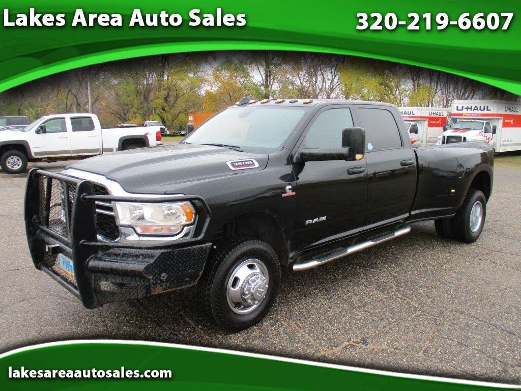2022 RAM 3500 Tradesman Crew Cab LB DRW 4WD