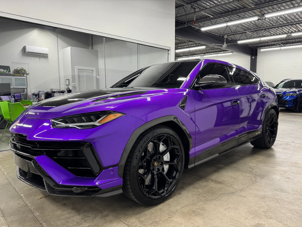 2023 Lamborghini Urus Performante AWD
