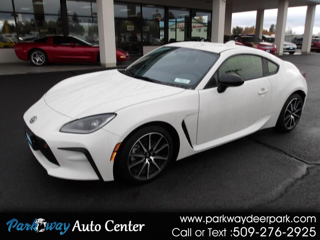 2024 Toyota GR86 RWD