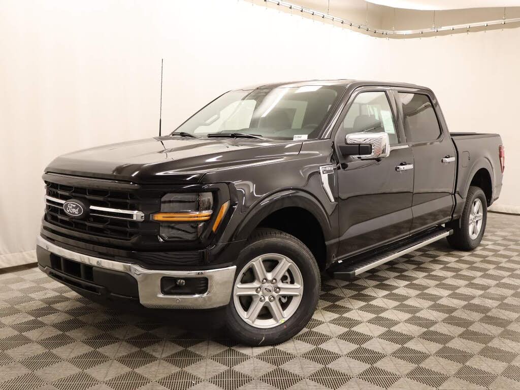 2025 Ford F-150 XLT SuperCrew RWD