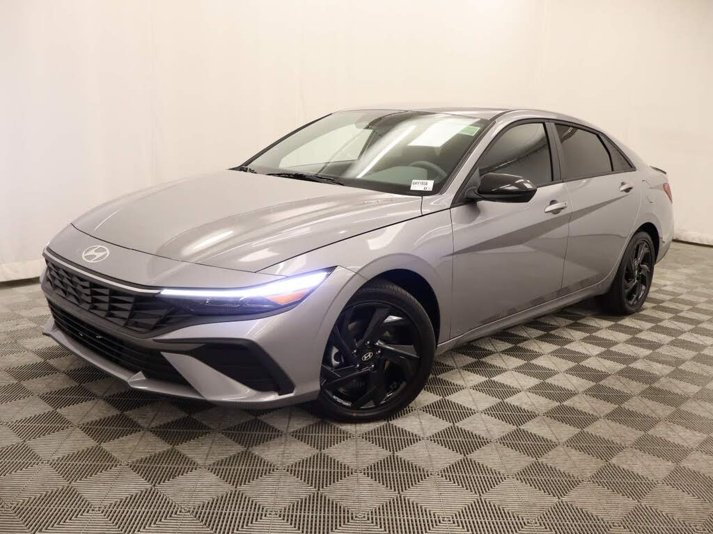 2026 Hyundai Elantra Hybrid SEL Sport FWD