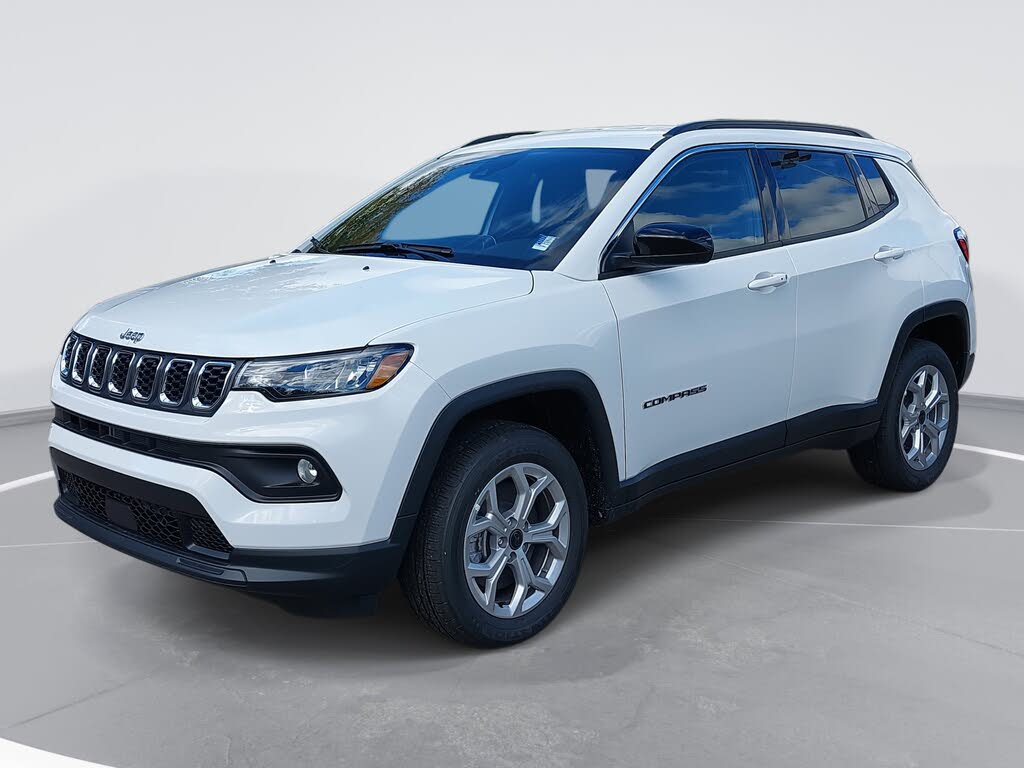 2026 Jeep Compass Latitude Altitude 4WD