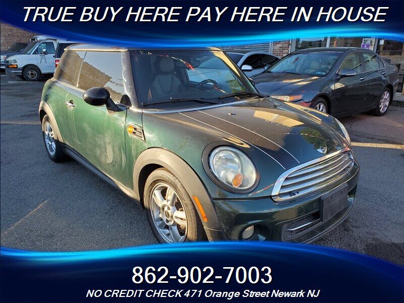2013 MINI Cooper Hatchback FWD