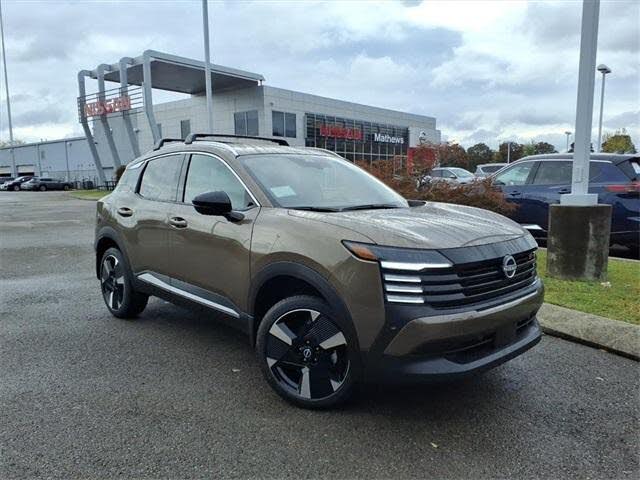 2026 Nissan Kicks SR FWD