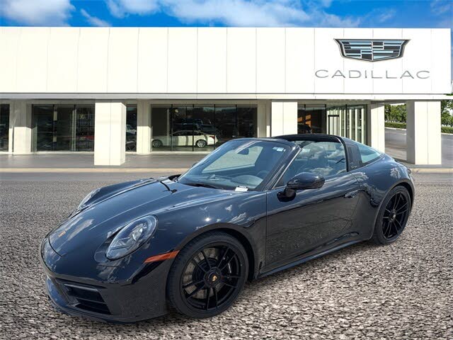 2022 Porsche 911 Targa 4 GTS Cabriolet AWD