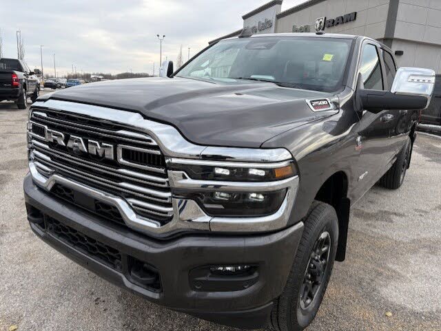 2025 RAM 2500 Laramie Crew Cab 4WD