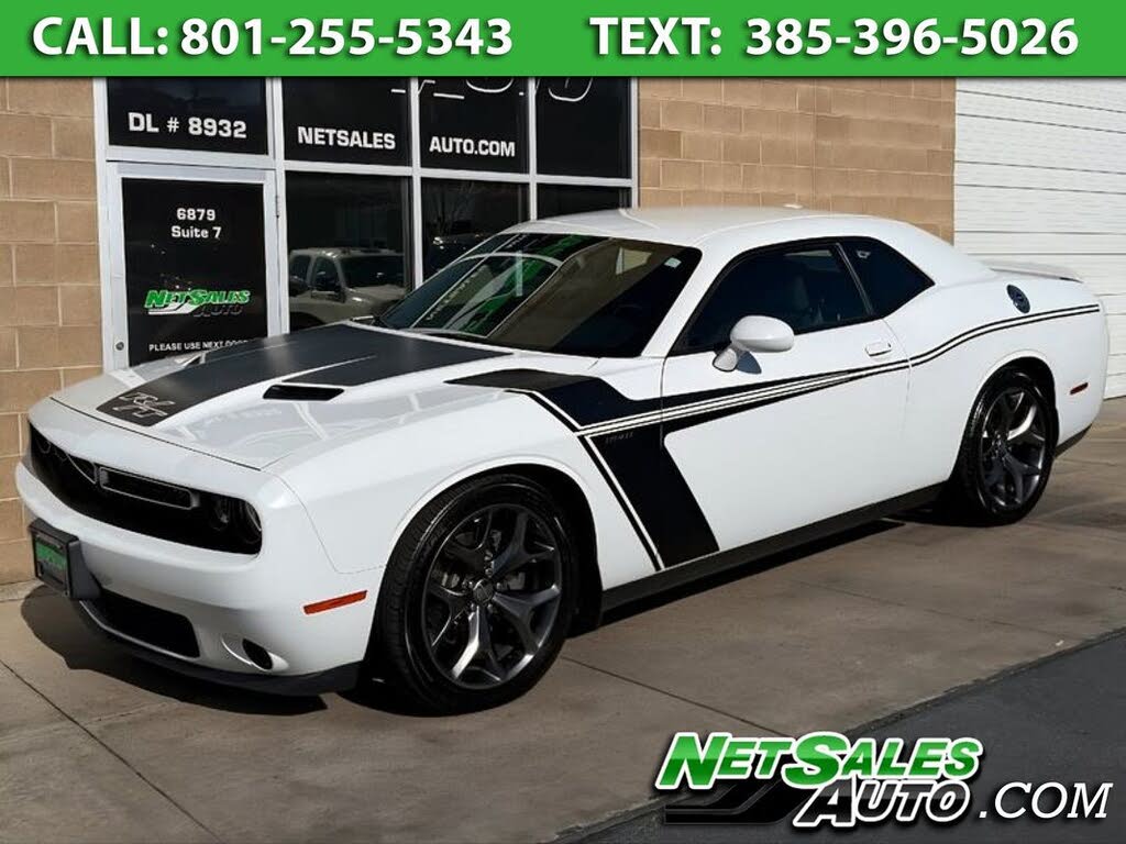 2015 Dodge Challenger R/T RWD