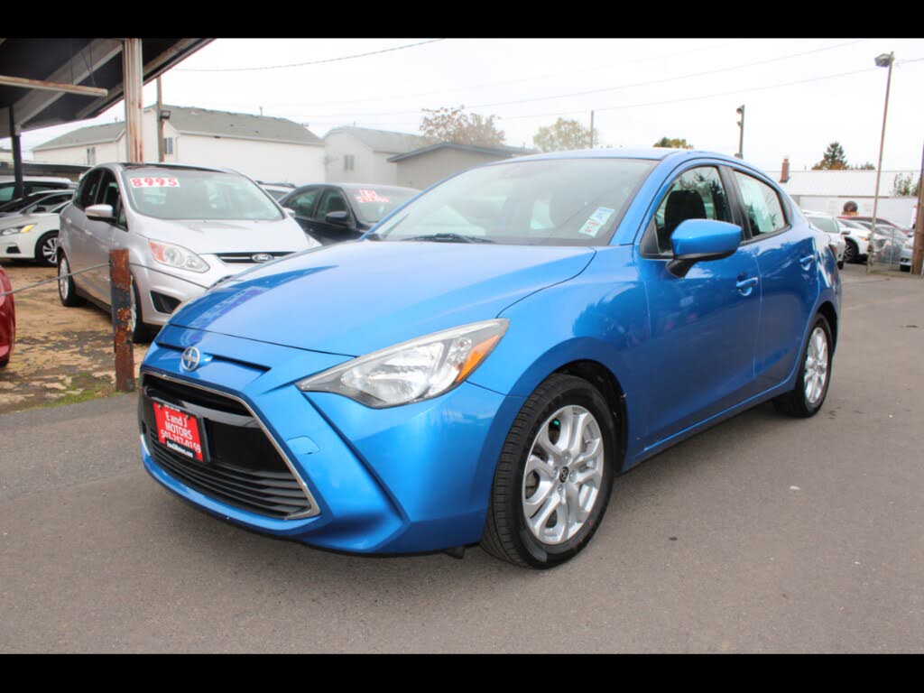 2016 Scion iA Base