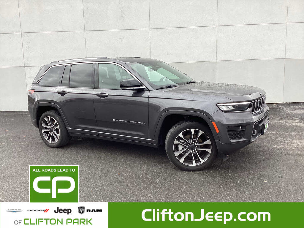 2023 Jeep Grand Cherokee Overland 4WD