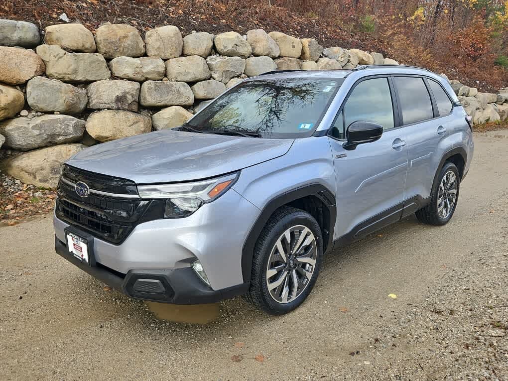 2025 Subaru Forester Hybrid Touring AWD