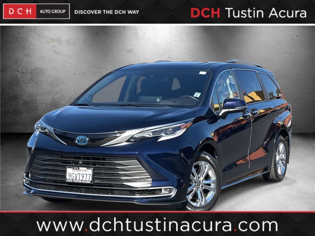 2023 Toyota Sienna Platinum 7-Passenger AWD