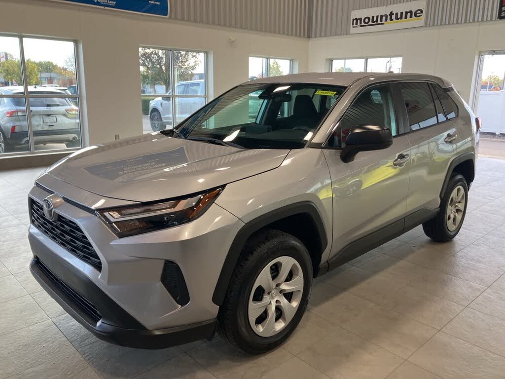 2024 Toyota RAV4 LE AWD