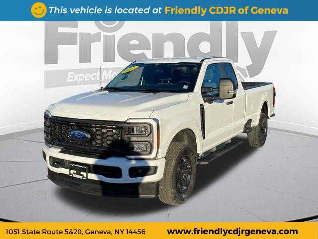 2025 Ford F-350 Super Duty XL SuperCab LB 4WD
