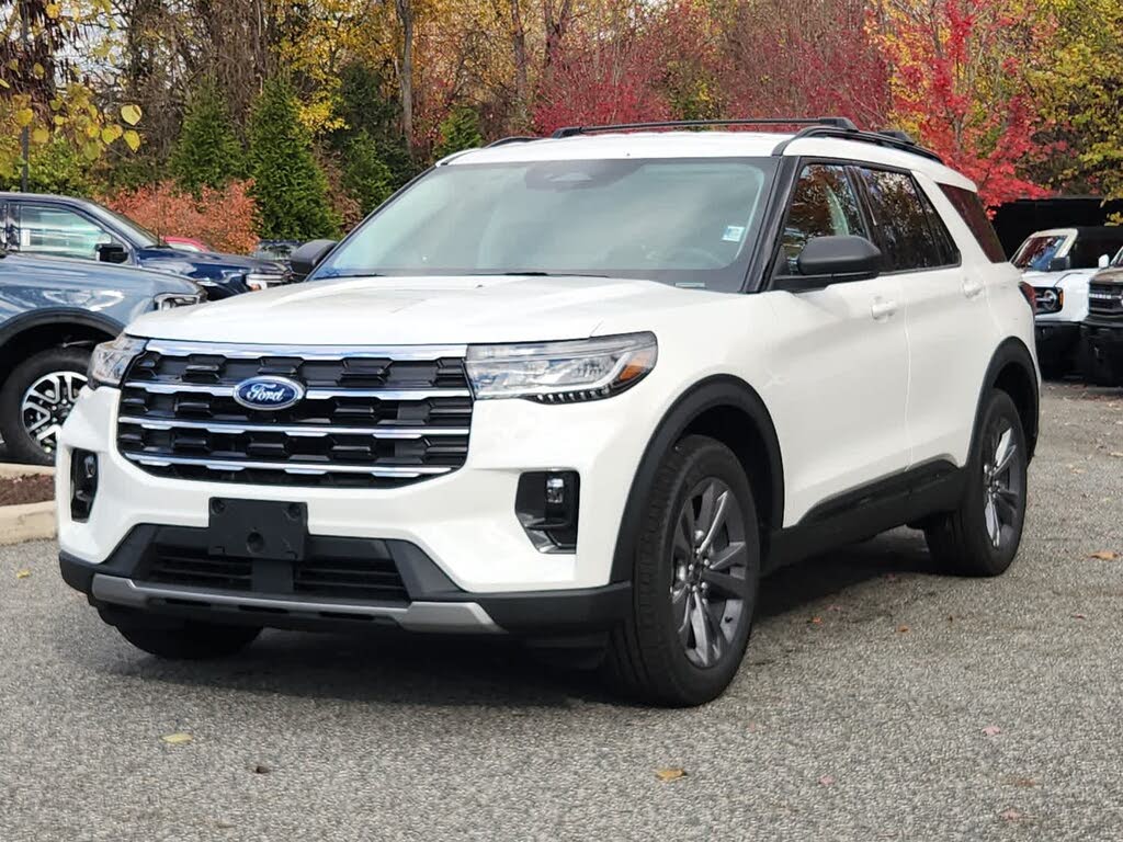 2026 Ford Explorer Active AWD