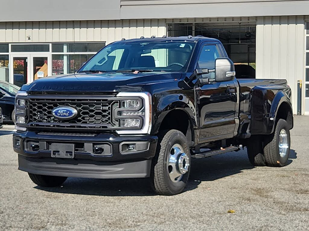 2026 Ford F-350 Super Duty XL Regular LB DRW 4WD