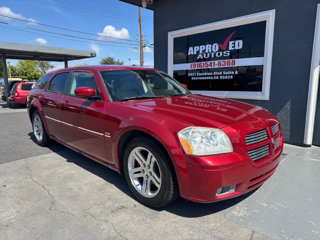 2005 Dodge Magnum R/T RWD