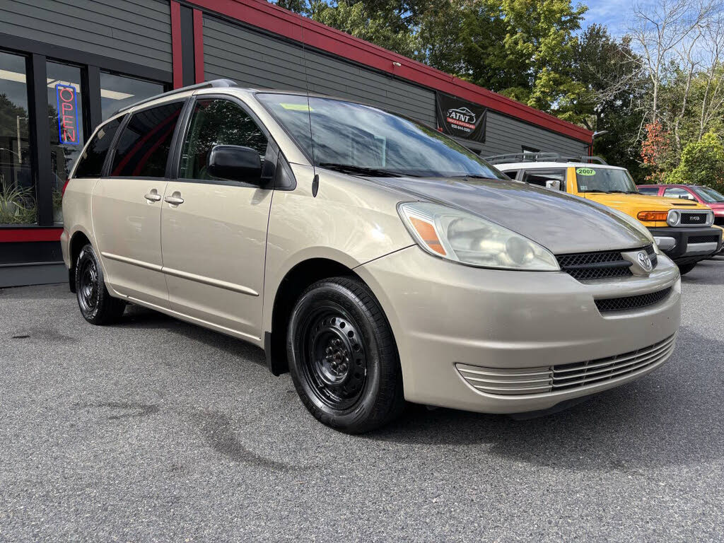 2005 Toyota Sienna LE
