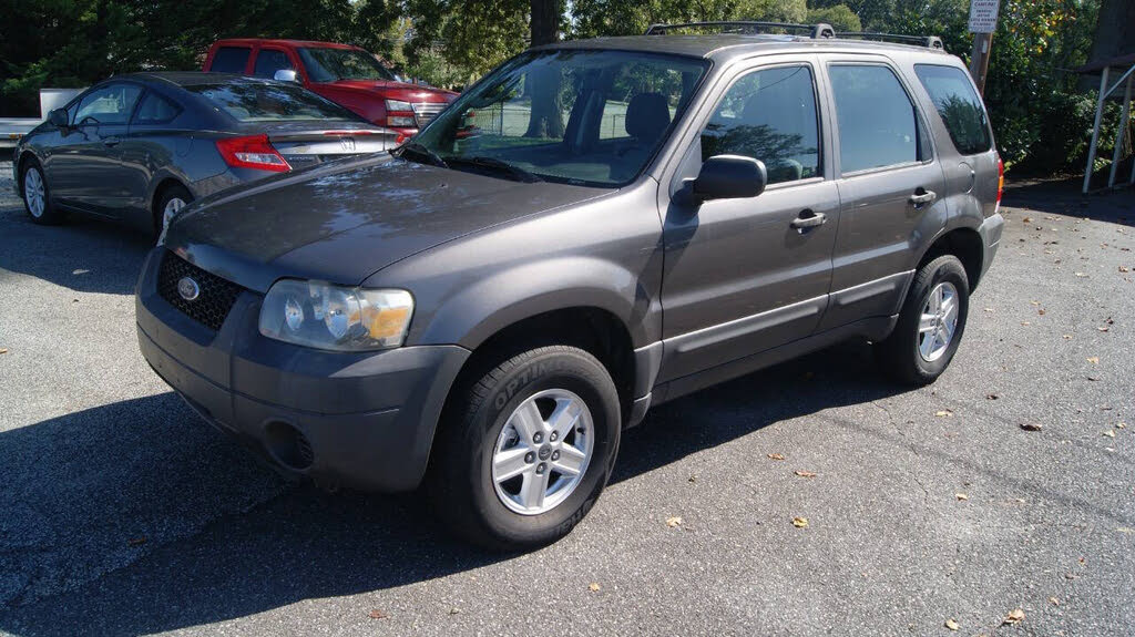 2006 Ford Escape XLS FWD