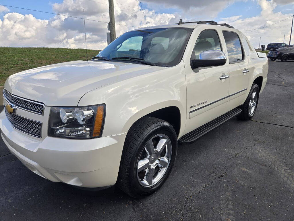 2012 Chevrolet Avalanche LTZ 4WD