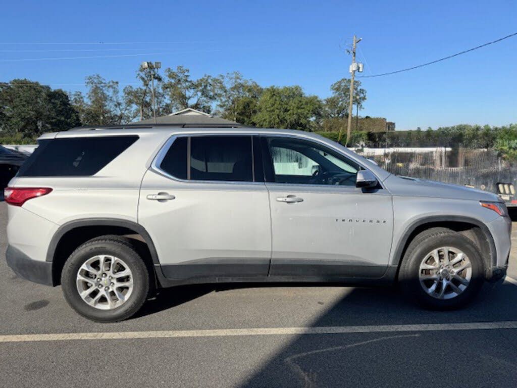 2019 Chevrolet Traverse LT Cloth FWD