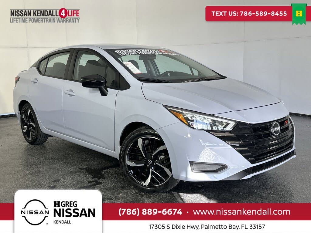 2025 Nissan Versa SR FWD