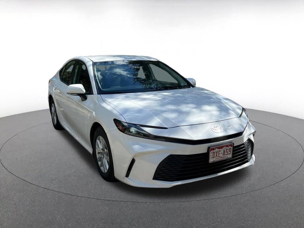 2025 Toyota Camry LE FWD