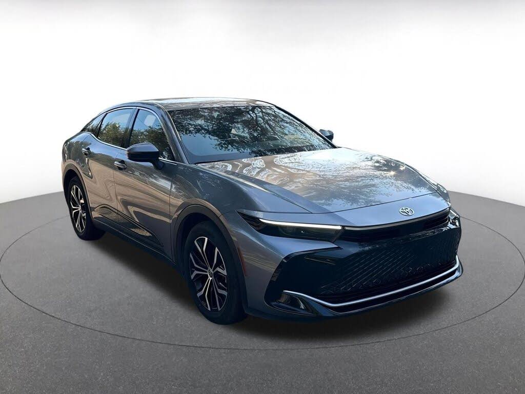 2025 Toyota Crown XLE AWD