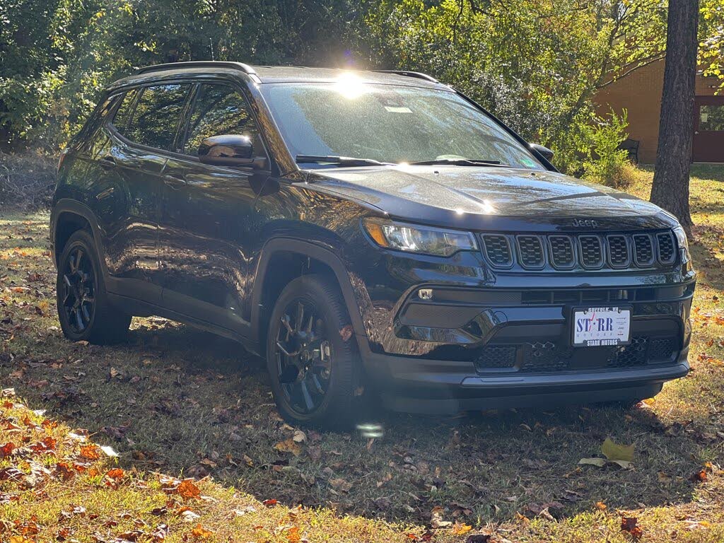 2026 Jeep Compass Latitude 4WD