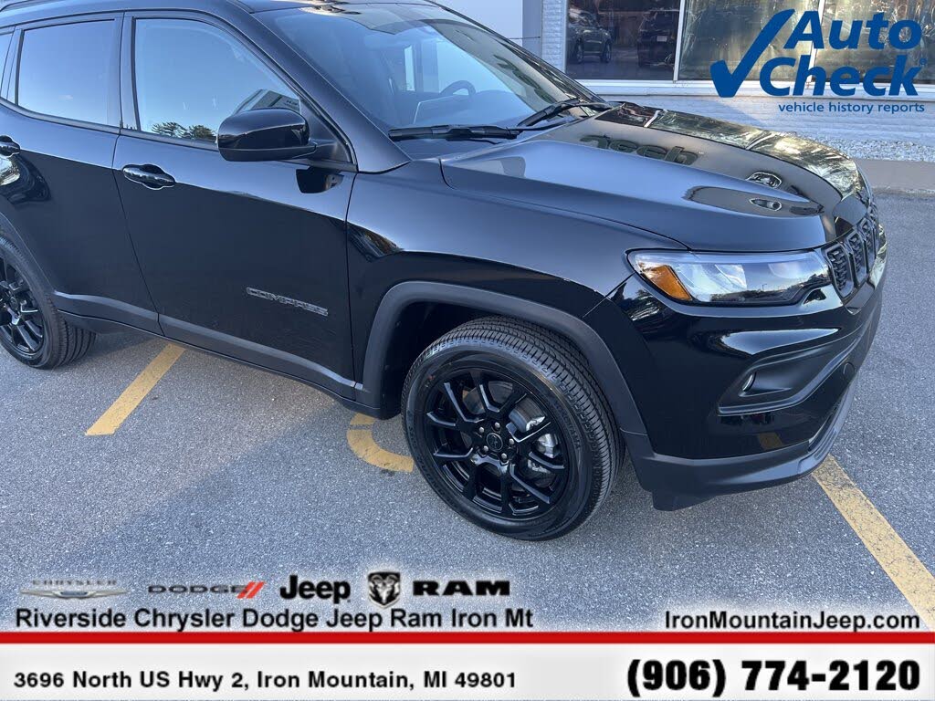 2026 Jeep Compass Latitude Altitude 4WD