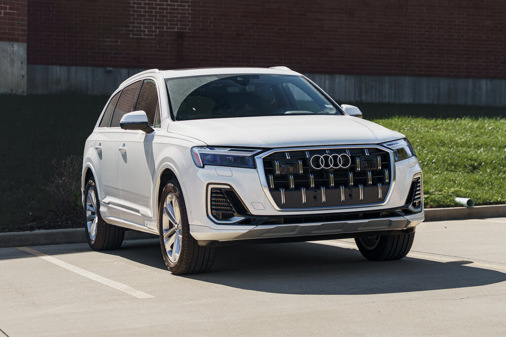 2025 Audi Q7 quattro Premium Plus 55 TFSI